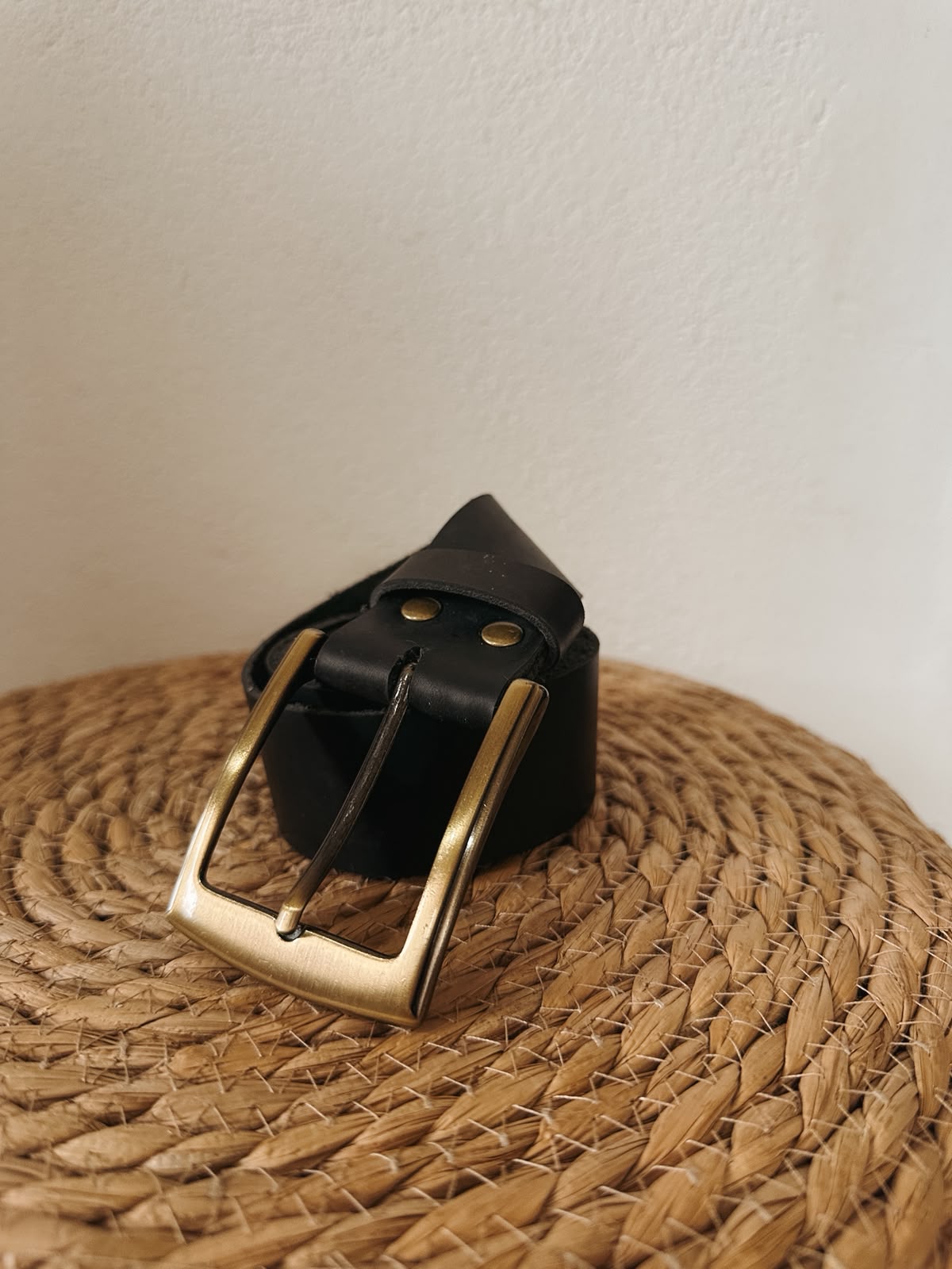 Cinto clásico – Negro liso, hebilla cuadrada