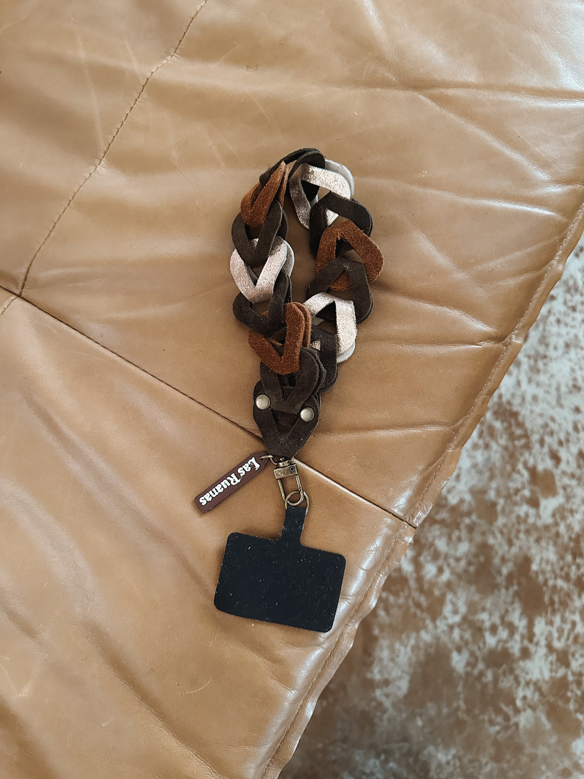 Correa para celular corta – tostado + champagne + choco