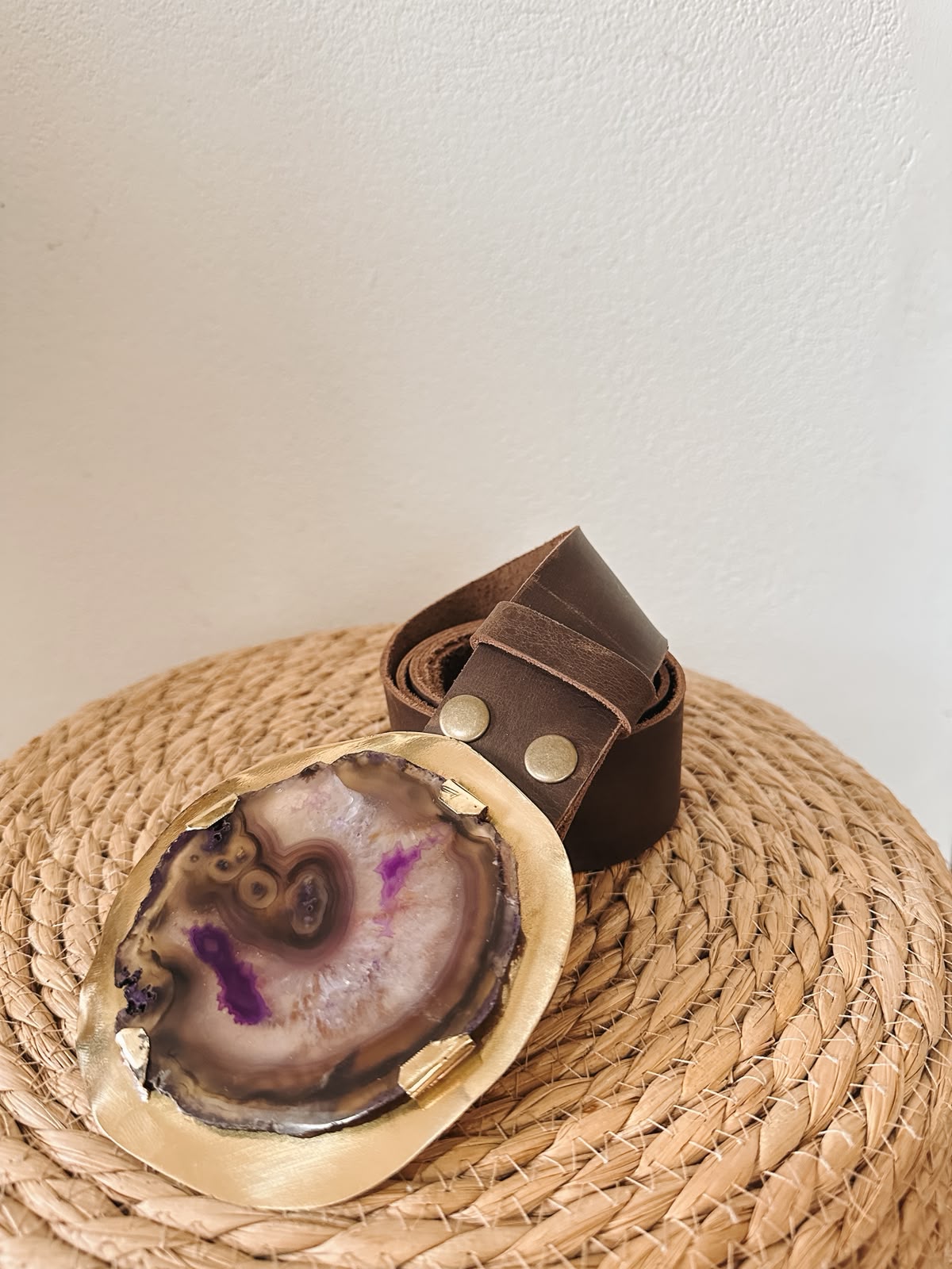 Cinto – Hebilla piedra violeta-marrón
