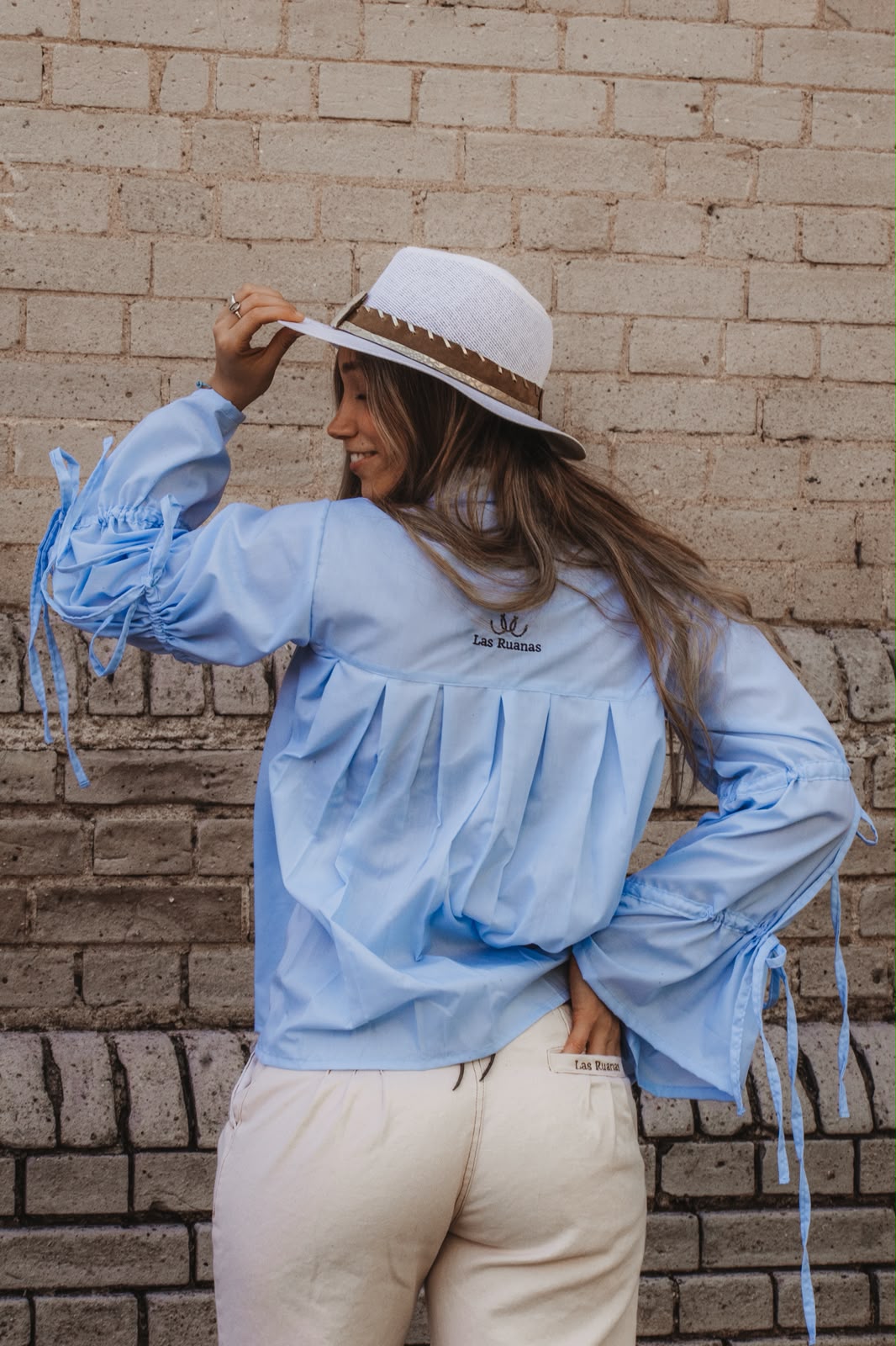 Camisa Sureña con lazos Celeste