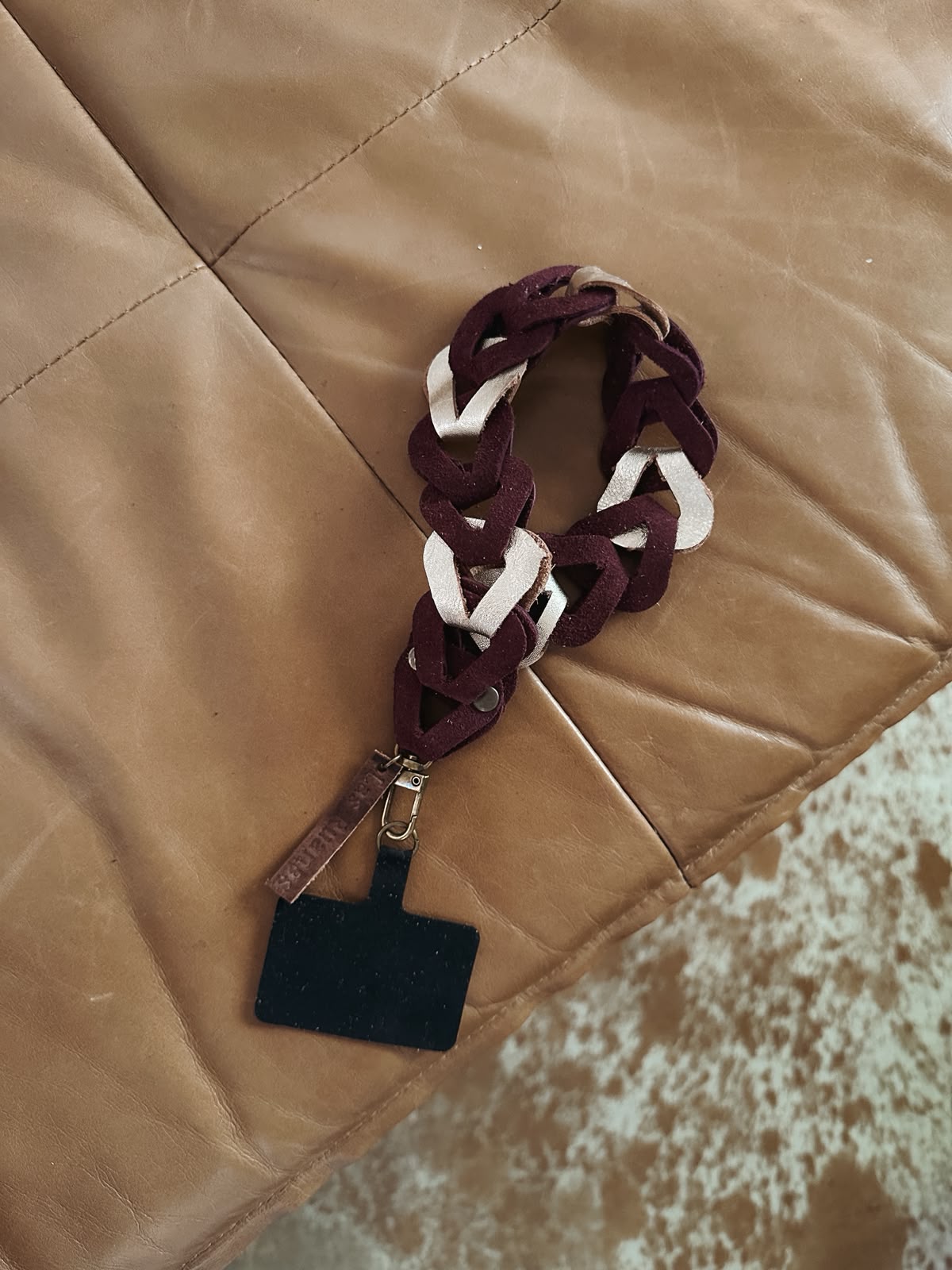 Correa para celular corta – vino + champagne