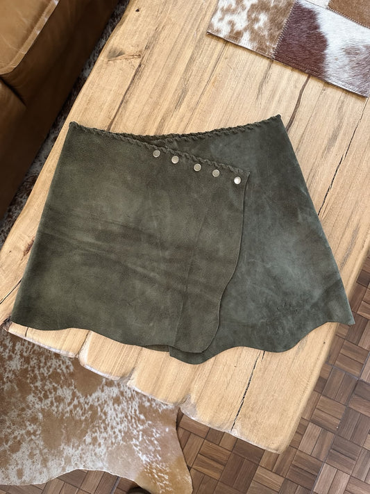 Mini de cuero