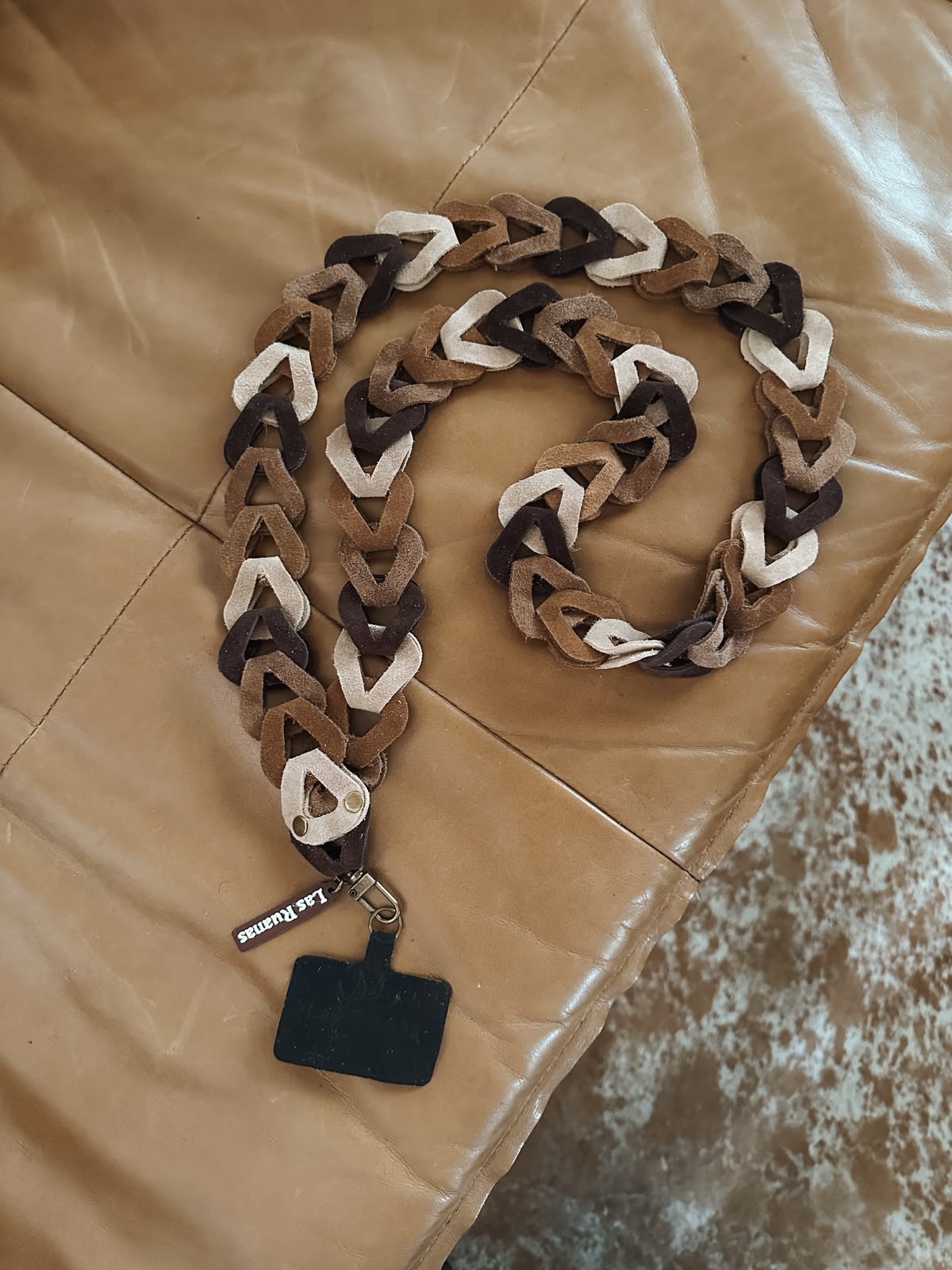 Correa para celular larga – choco + crudo + visón