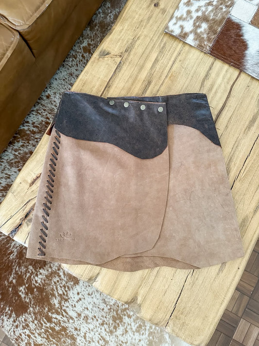 Mini de cuero
