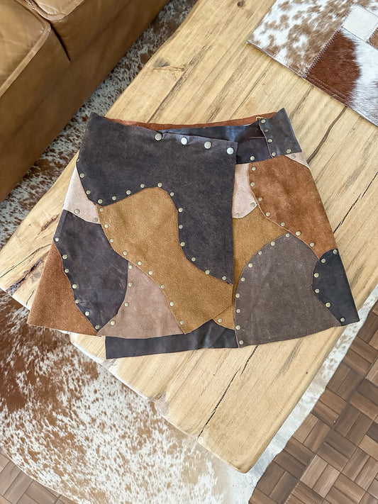 Mini de cuero